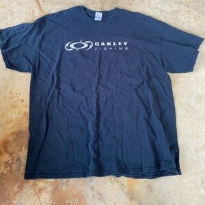 Vintage Oakley tee